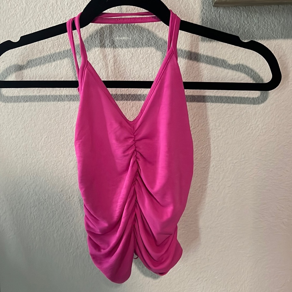 urban outfitters pink tank top